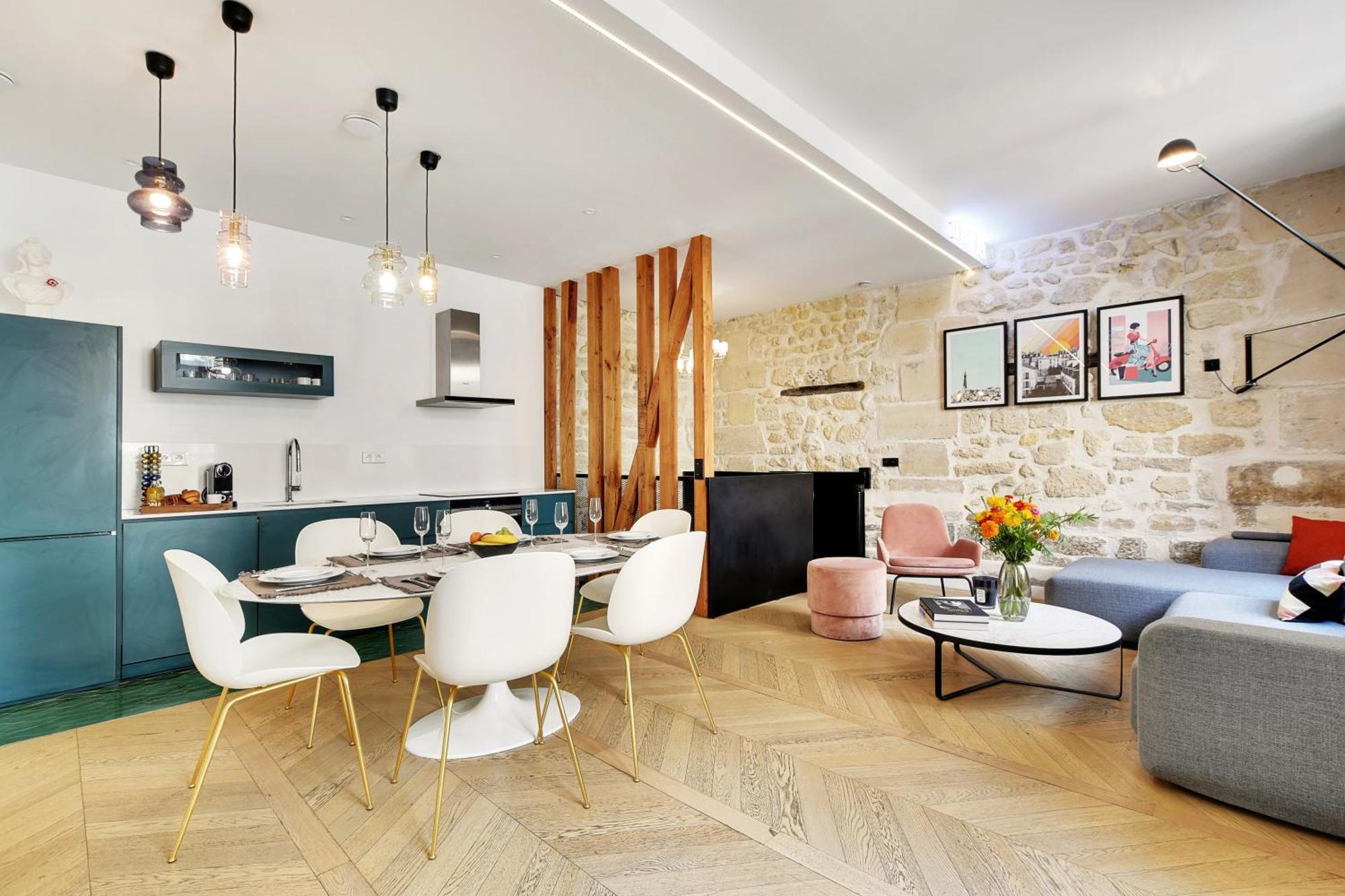 Appartement Sereners In Place Des Vosges - Rue De Birague Paris